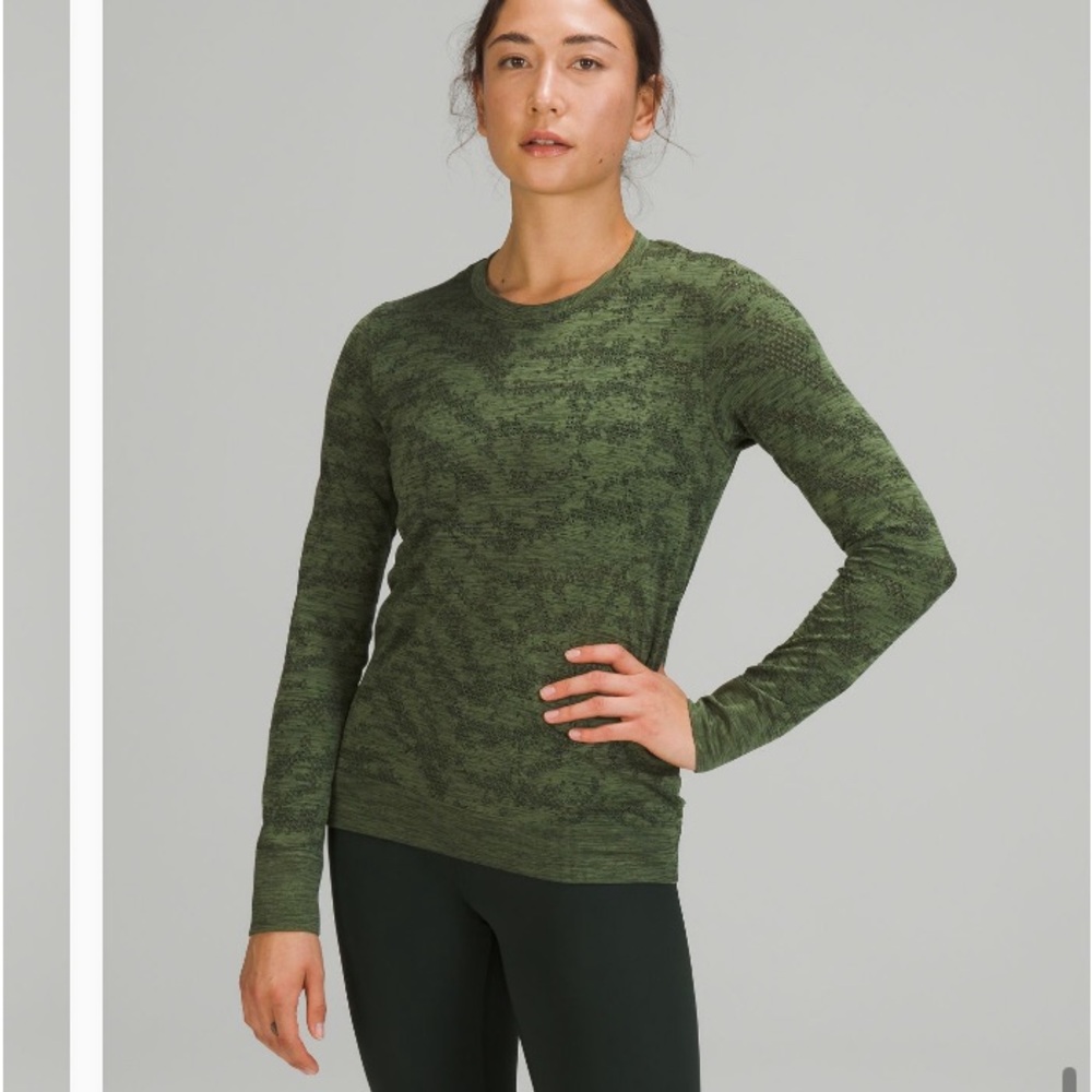 NWOT Lululemon Athletica Swiftly top, green